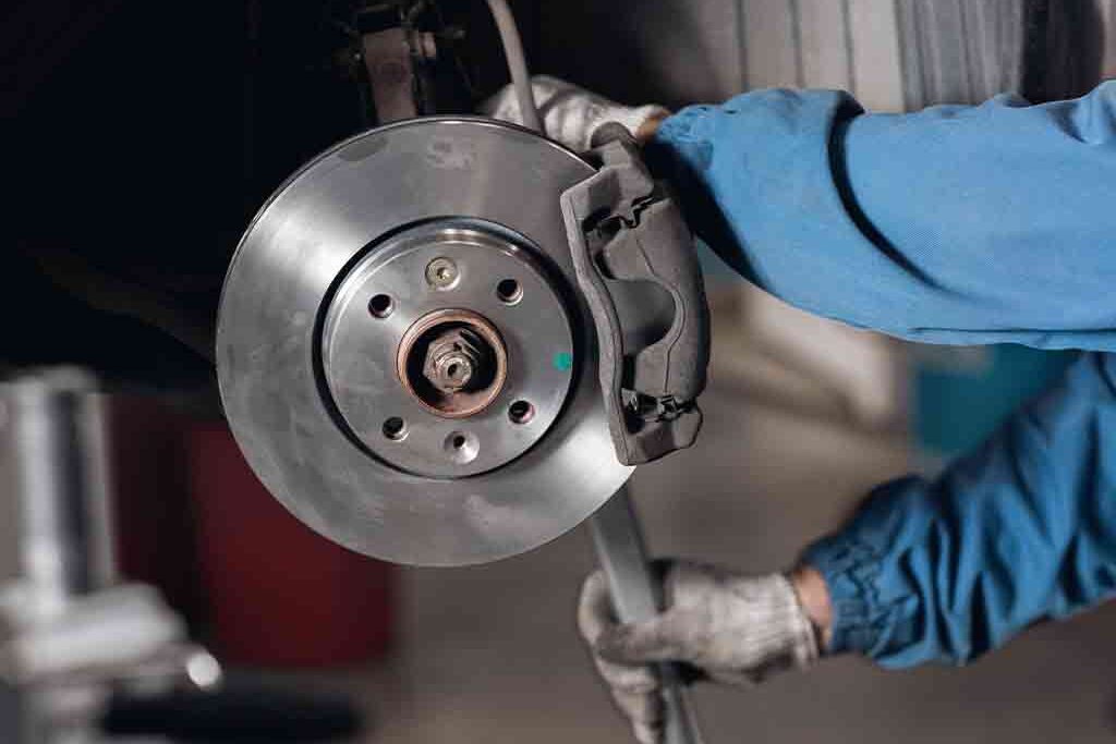 cropped-cost-of-replacing-brake-pad-and-discs.jpg